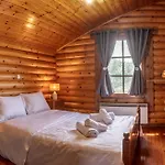 Mountain Escape 木屋