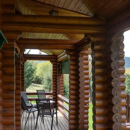 Mountain Escape * 卡尔派尼西翁